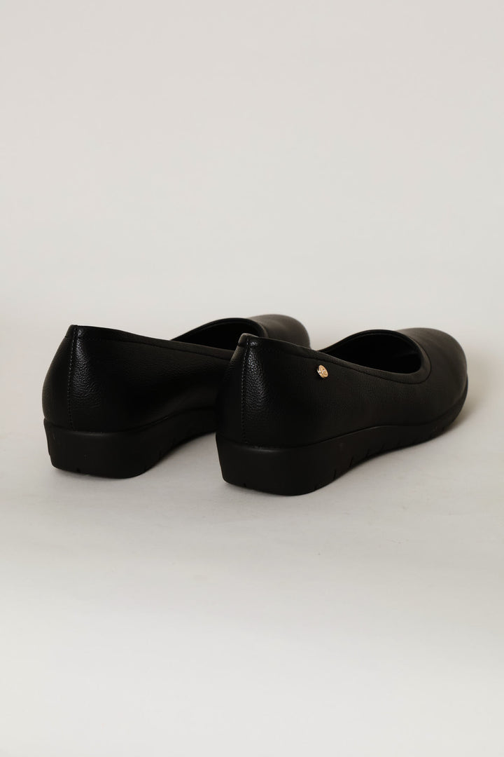 Logo Pump Heel - Black