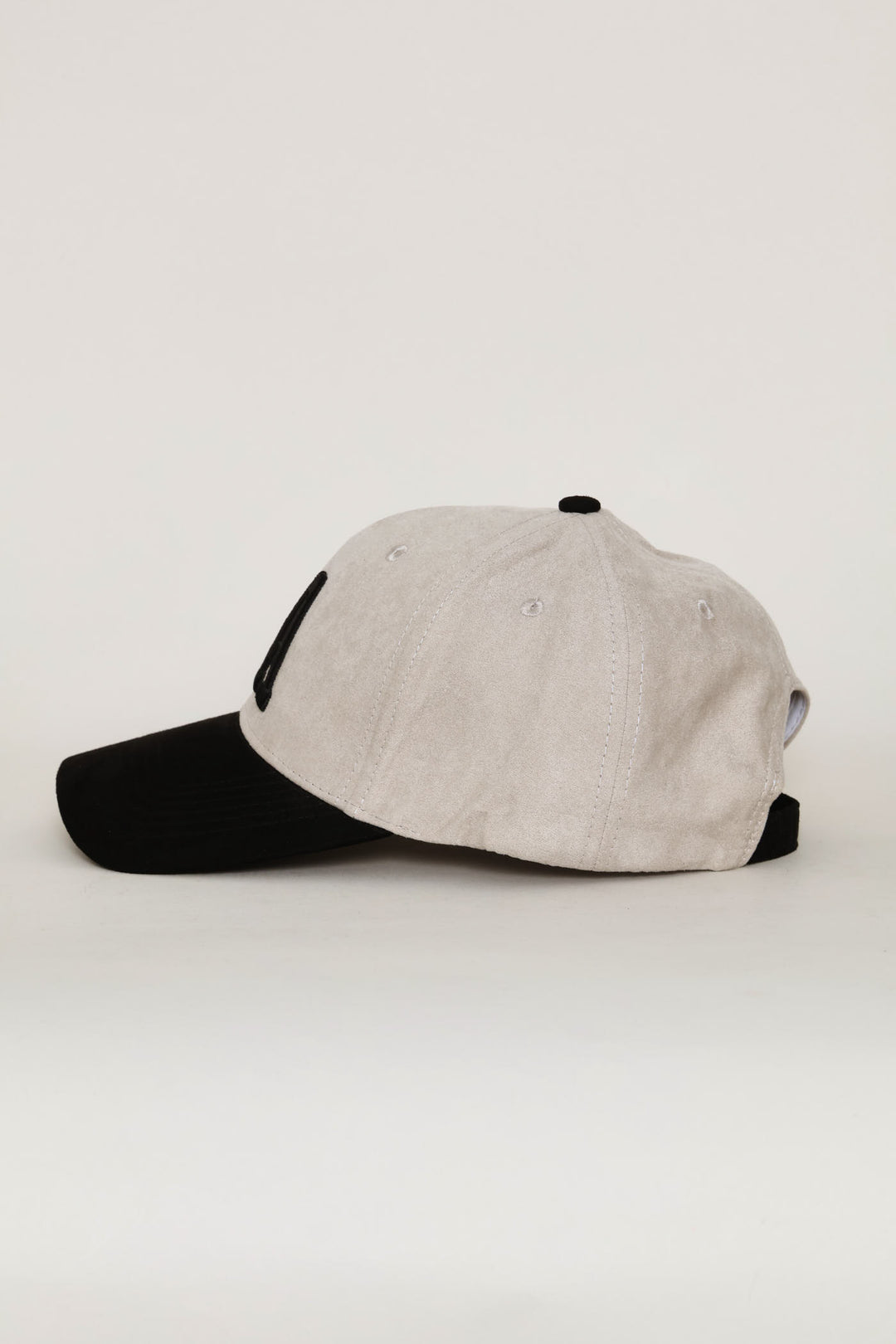 La Two Tone Soft Suede Cap - Stone/Black