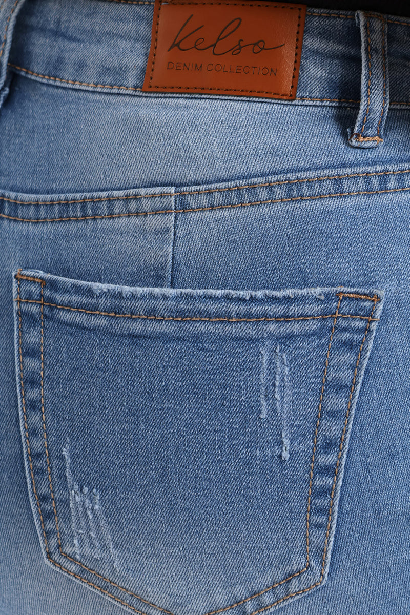Hi-Waist Rip & Repair Mom Jean - Light Wash