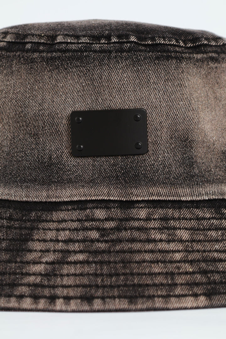 Metal Badge Denim Bucket Hat - Black