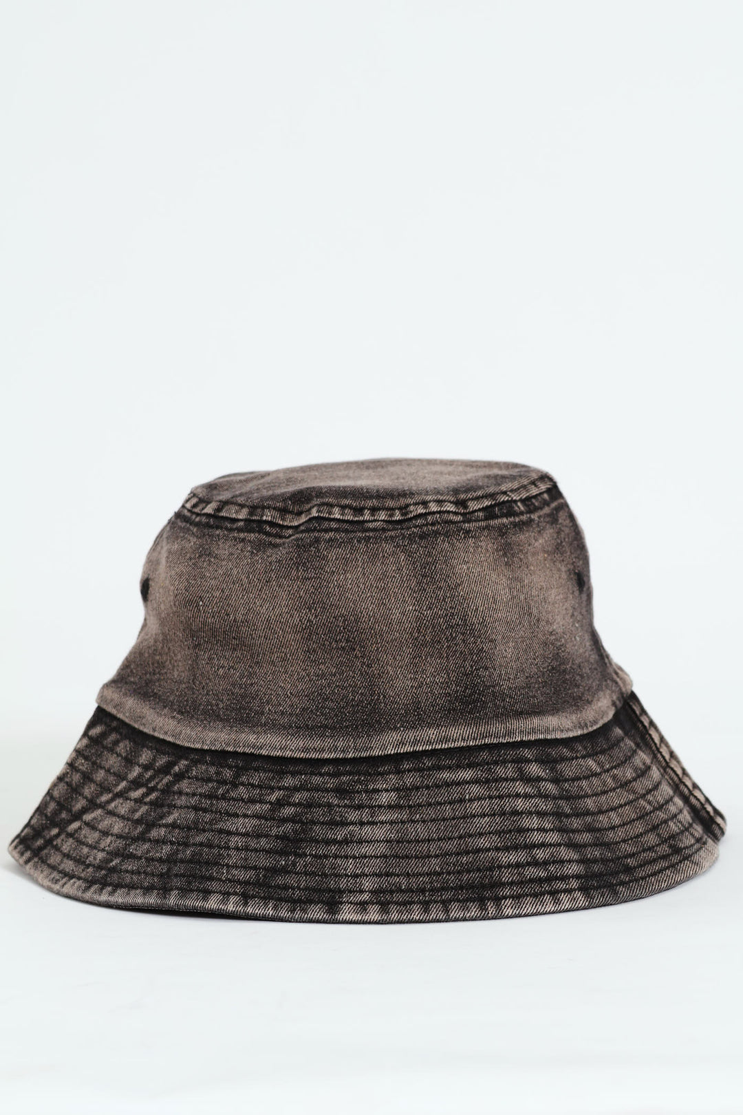 Metal Badge Denim Bucket Hat - Black