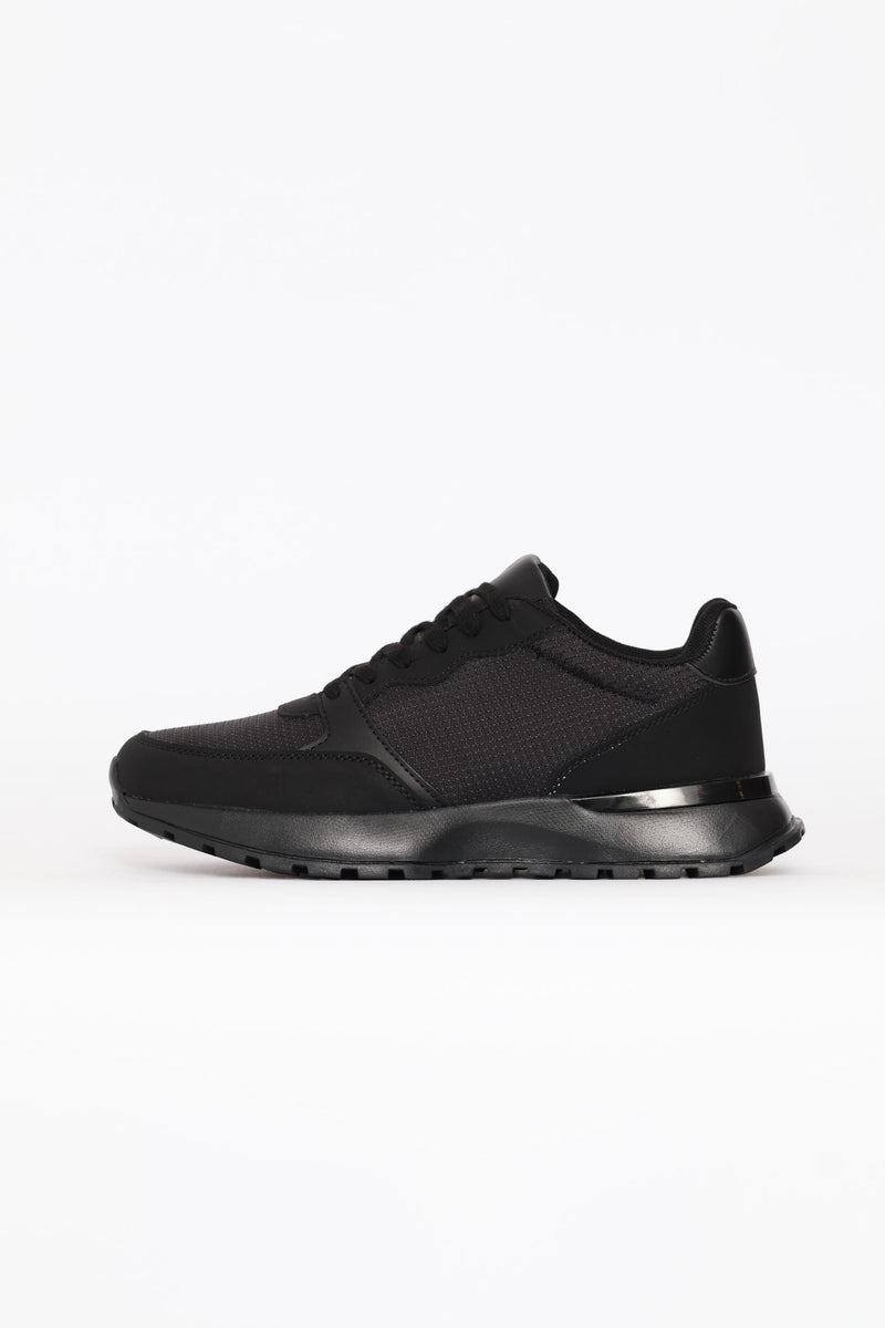 Mono Retro Trainer - Black