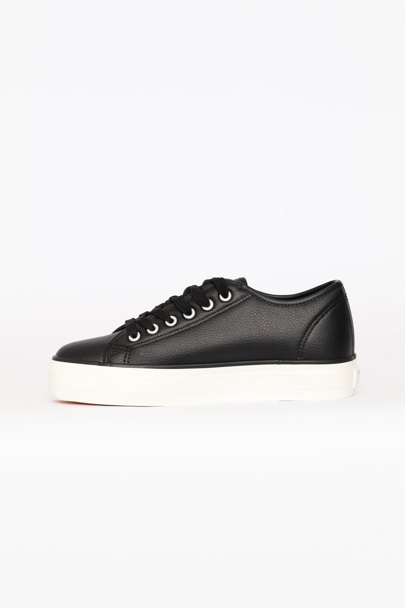 Emerson Lace Up Sneaker - Black