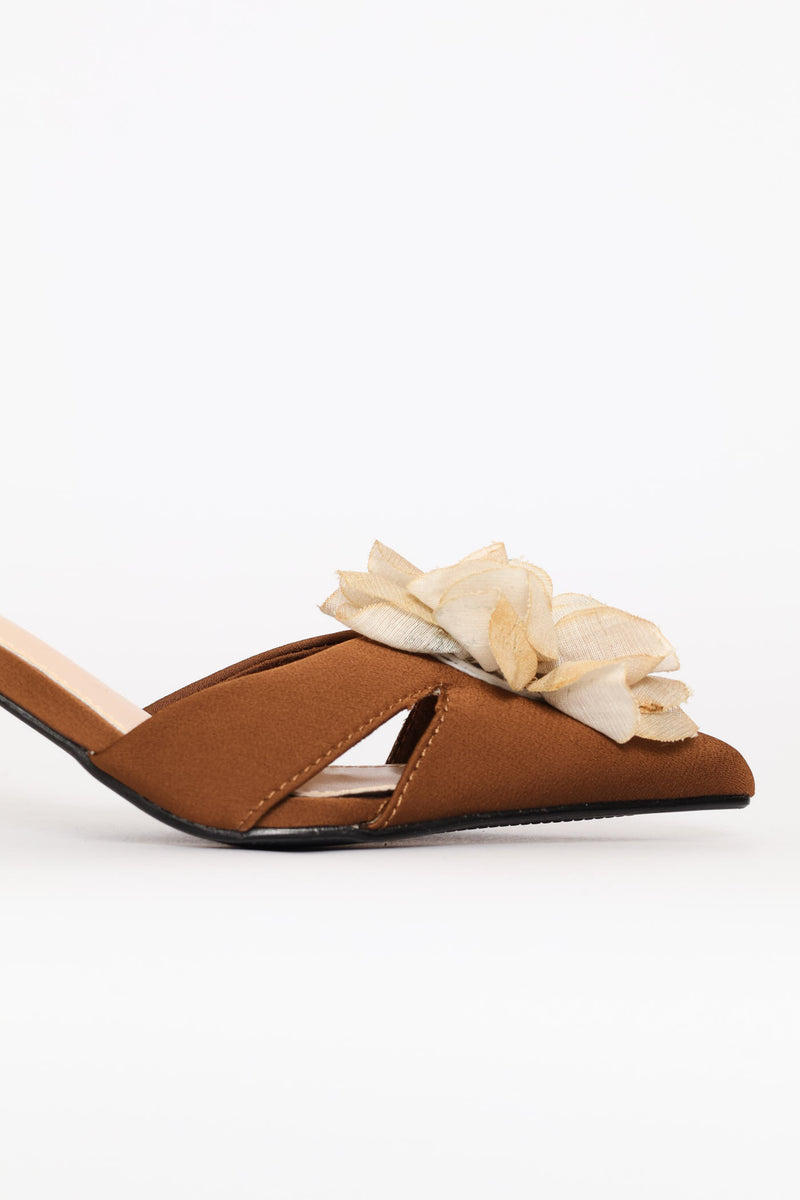 Elastic Strap Flower Trim Mule Heel - Brown