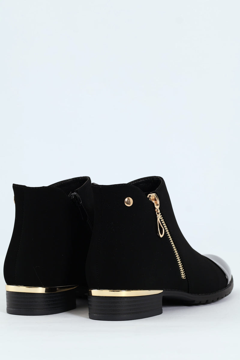 Hadar 1 Round Toe Zip Chelsea Boot - Black