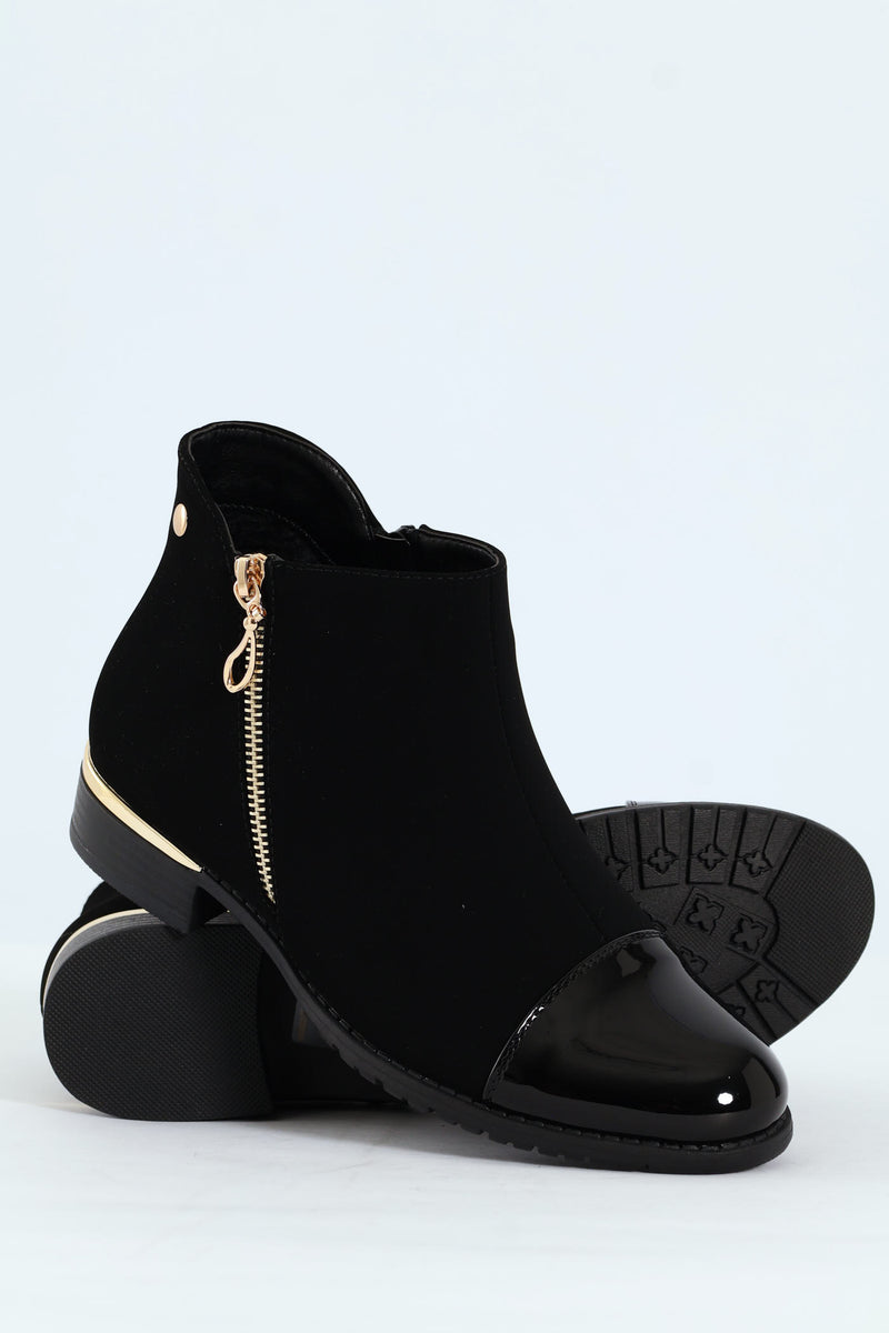 Hadar 1 Round Toe Zip Chelsea Boot - Black
