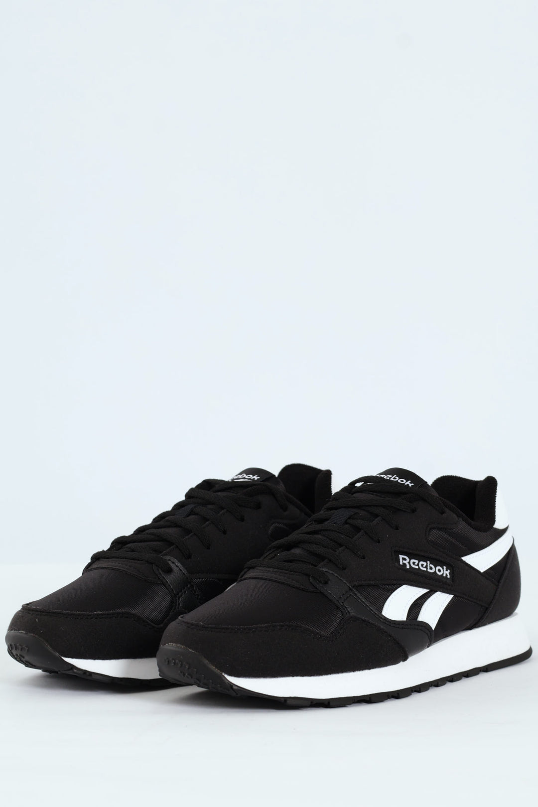 Ultra Flash Sneaker - Black/White