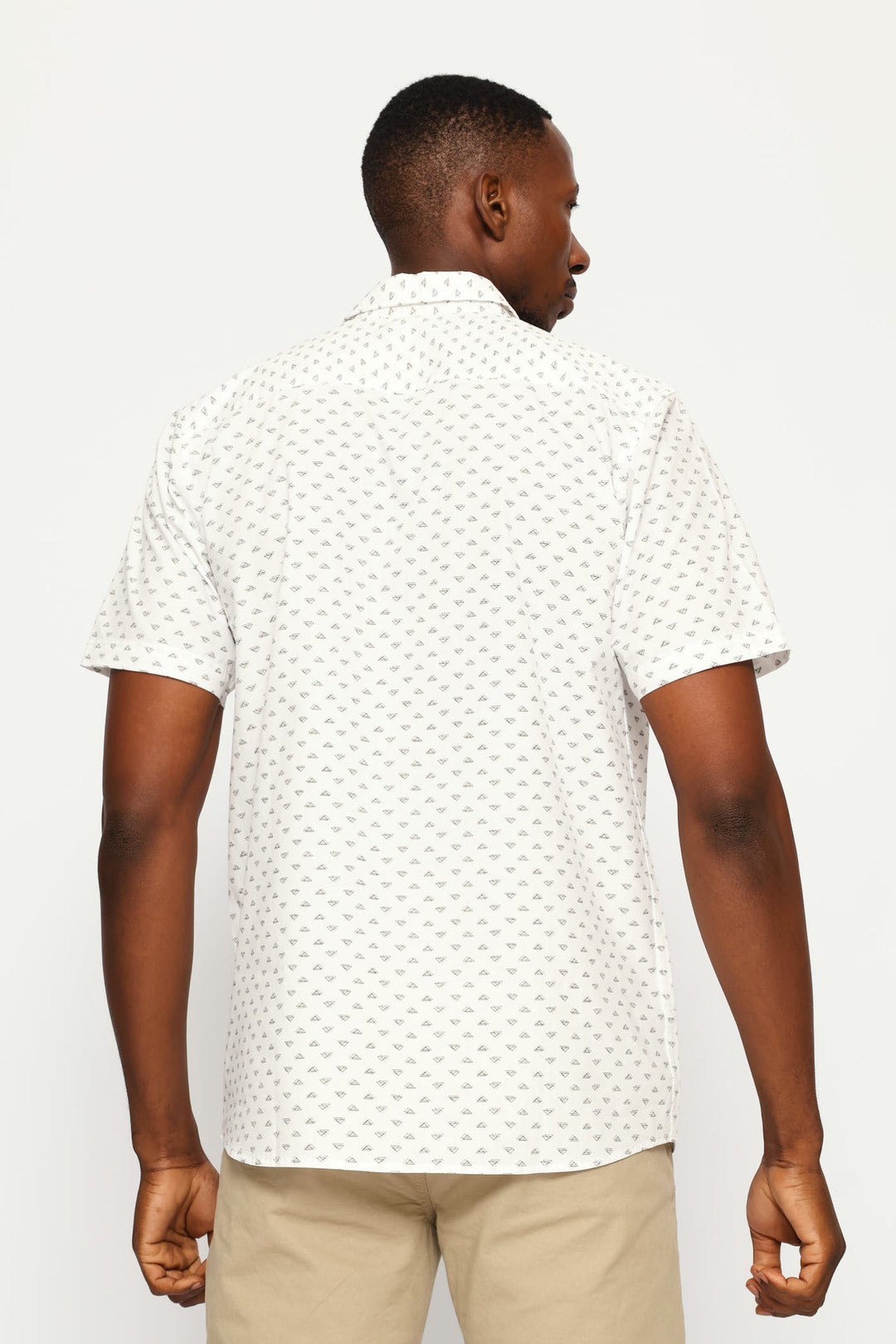 Triangle Print Regular Shirt - White