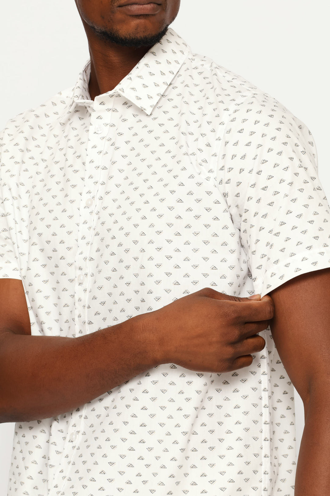 Triangle Print Regular Shirt - White