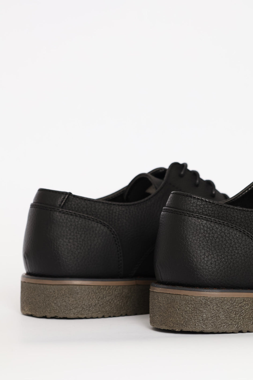 Bronx Lace Up Smart Casual Derby Shoe - Black