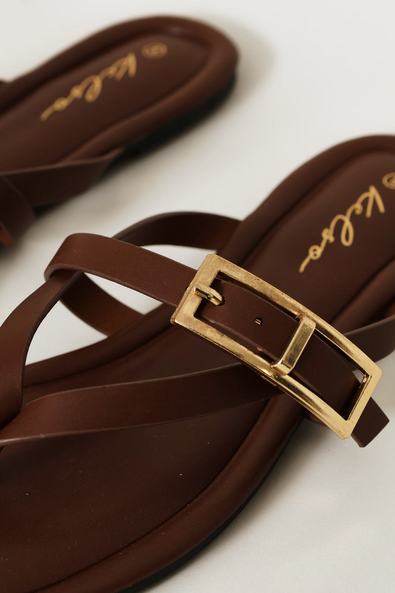 Buckle Strap Thong Sandal - Chocolate