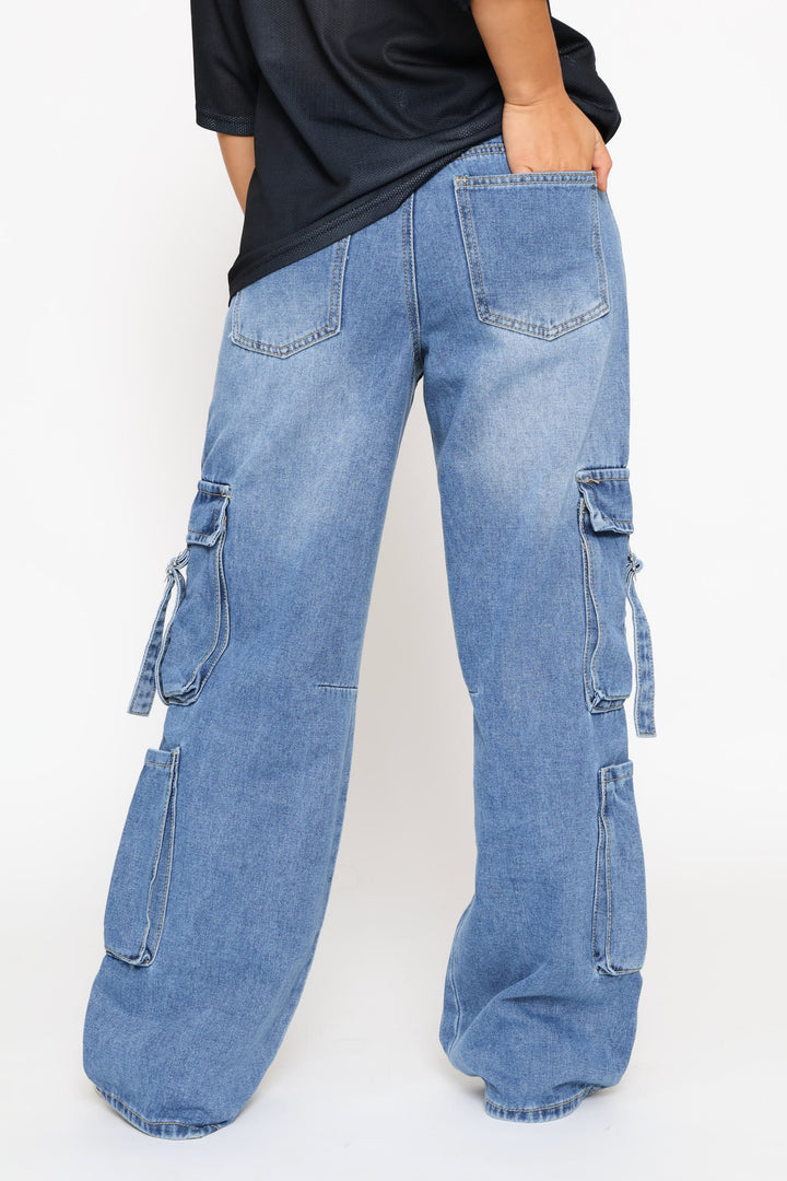 Multi Cargo Pocket 90'S Wide Leg Denim - Salty Mid Wash