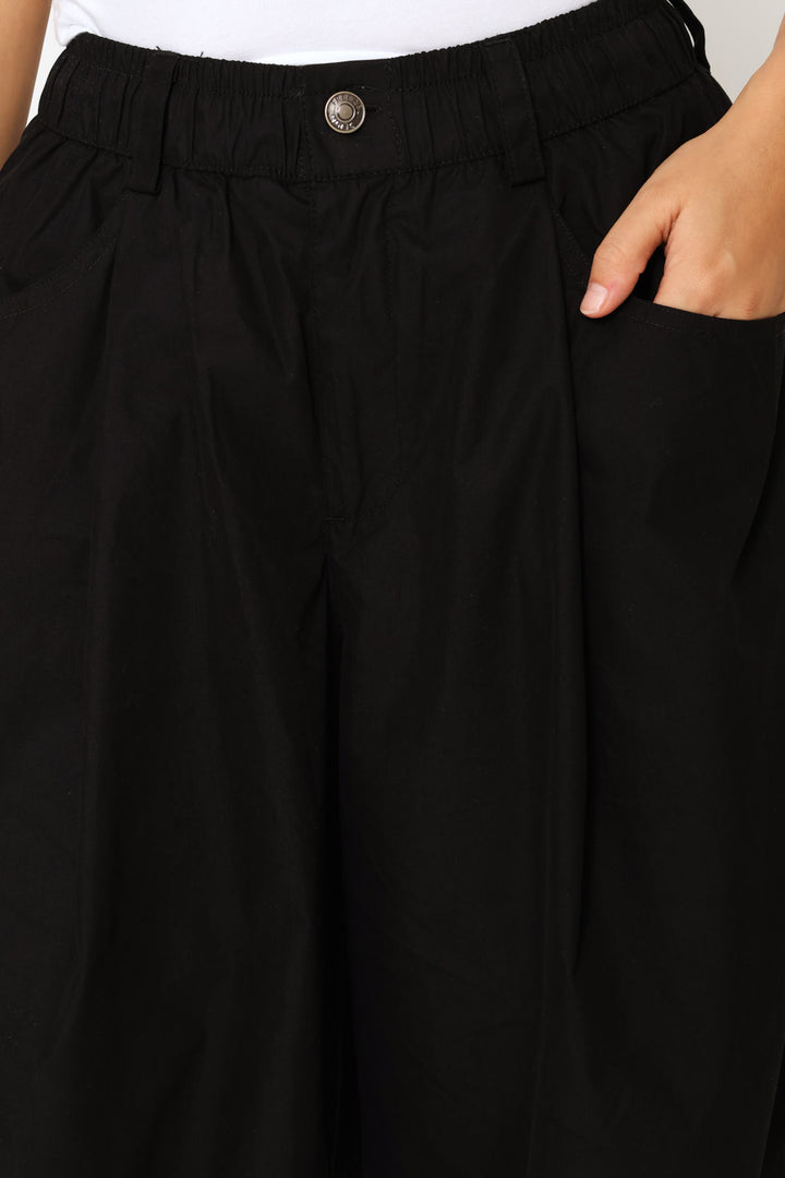 Balloon Parachute Trouser - Black