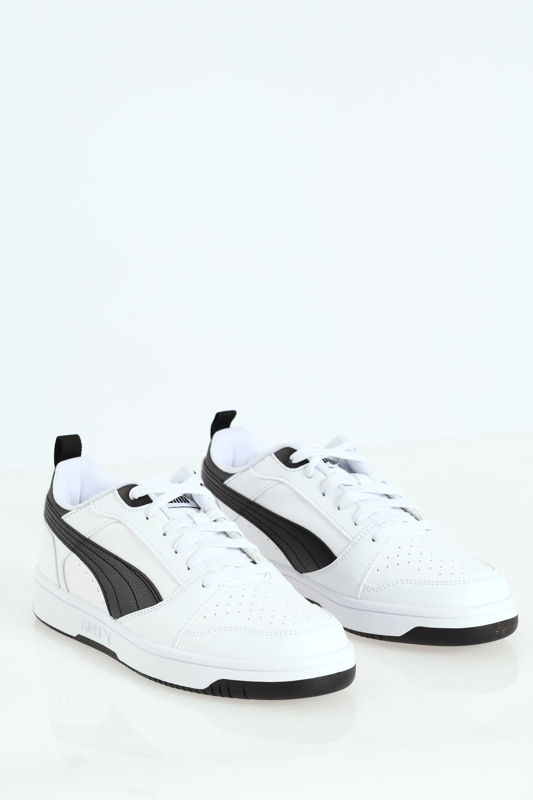 Mens Rebound V6 Low Sneaker - Black/White