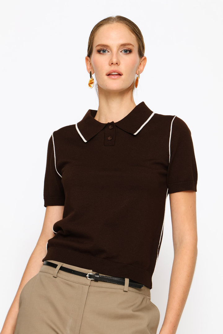 Contrast Seam Golfer - Chocolate
