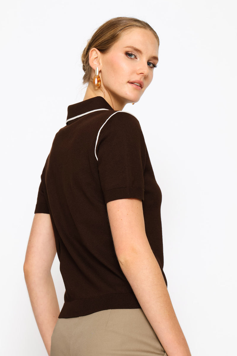Contrast Seam Golfer - Chocolate