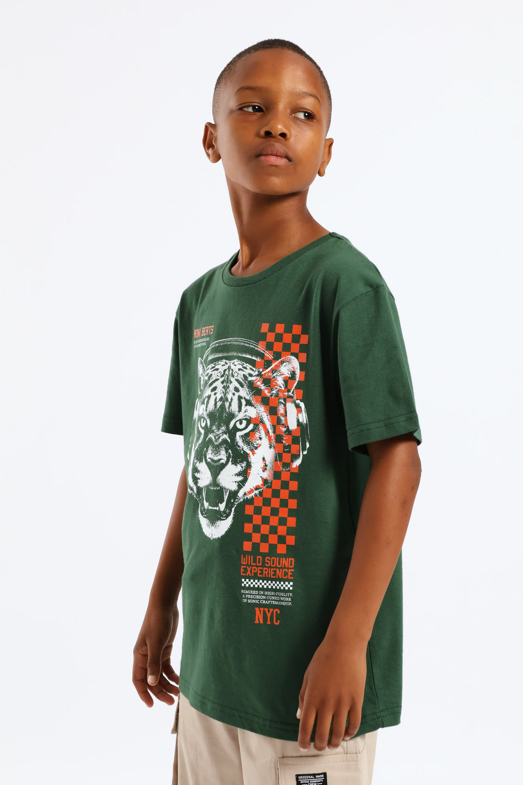 Wild Cat Headphone Headphone Print T-Shirt - Green