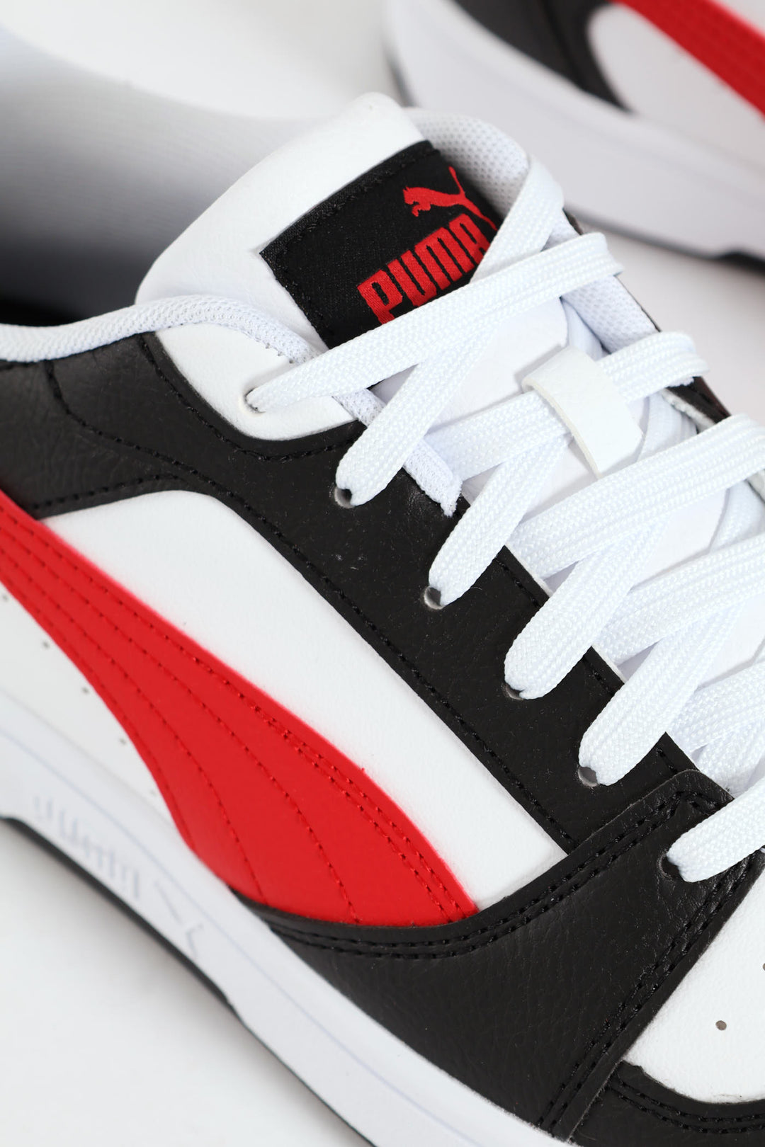 Rebound V6 Low Sneaker - White/Black