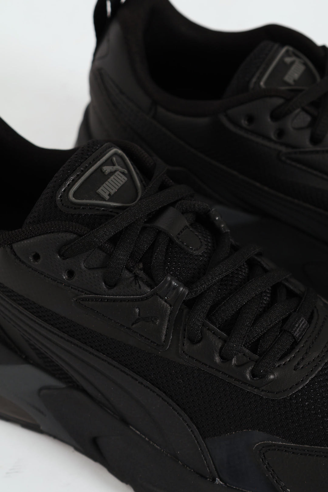 Vis2K Sneaker - Black