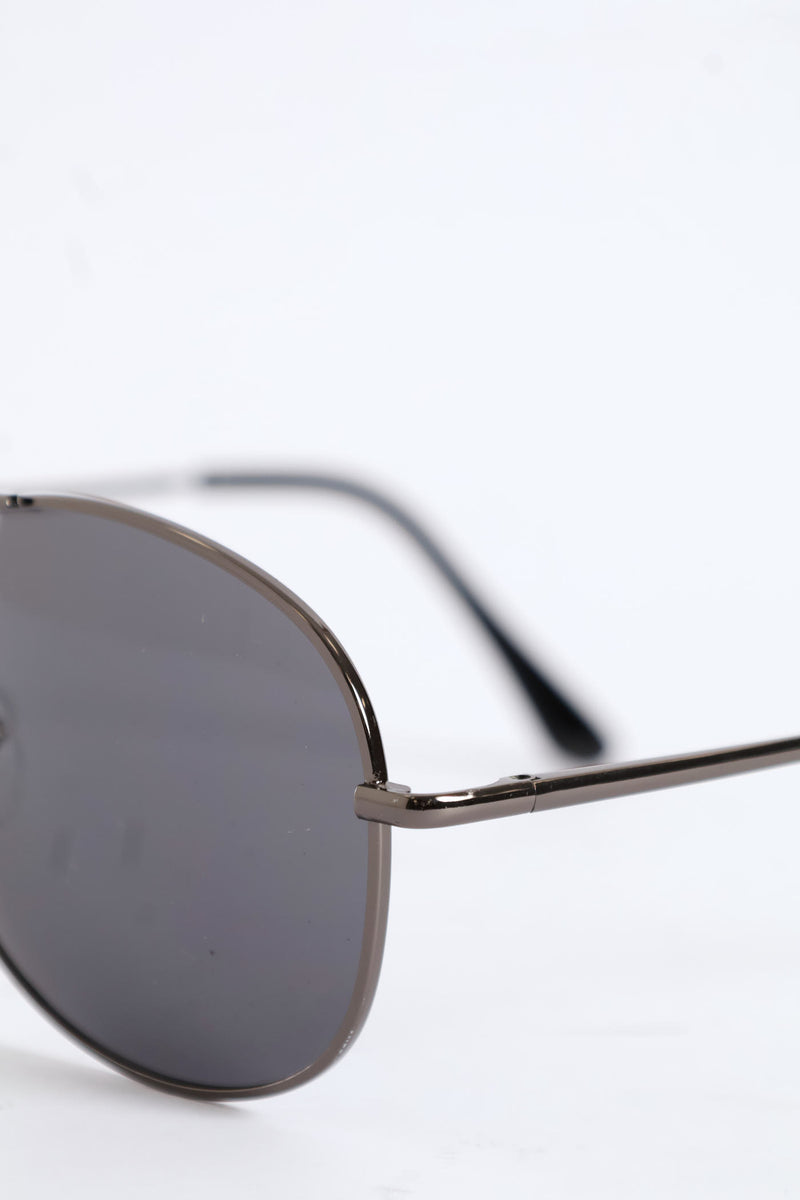 Metal Aviator Sunglasses - Black