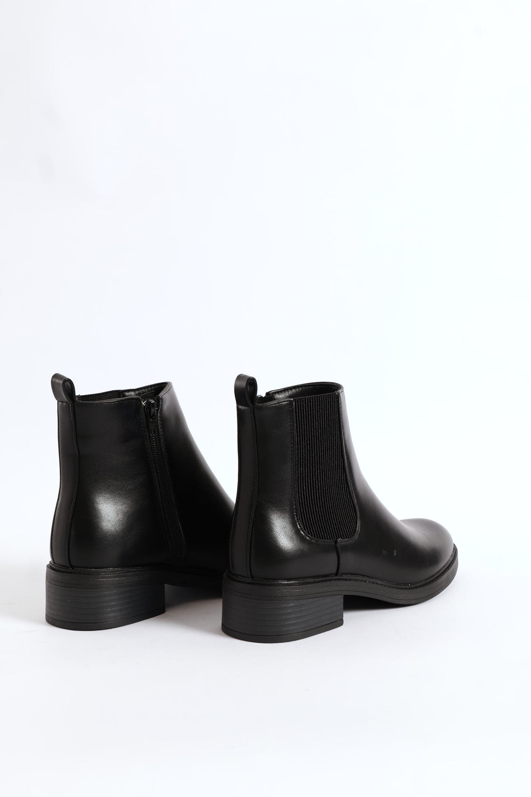 Classic Chelsea Boot - Black