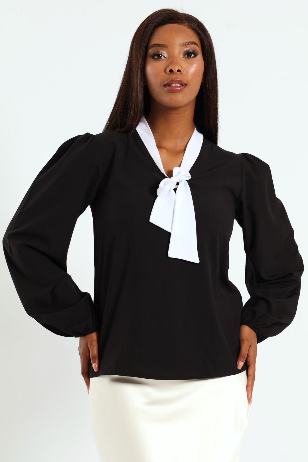 Kitty Bow Preppy Blouse - Black/White