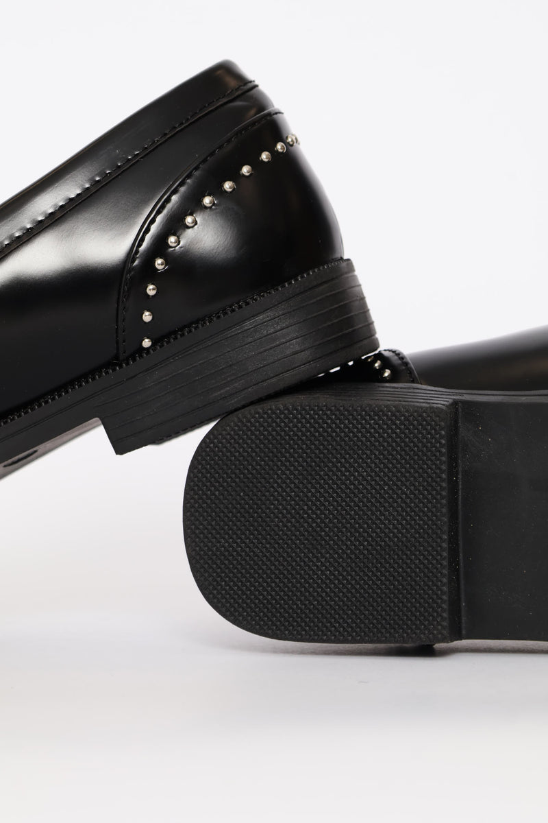 Piped Bow & Tassle Loafer - Black