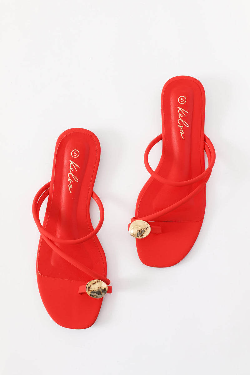 Metal Circle Trim Toe Post Mule Sandal - Red