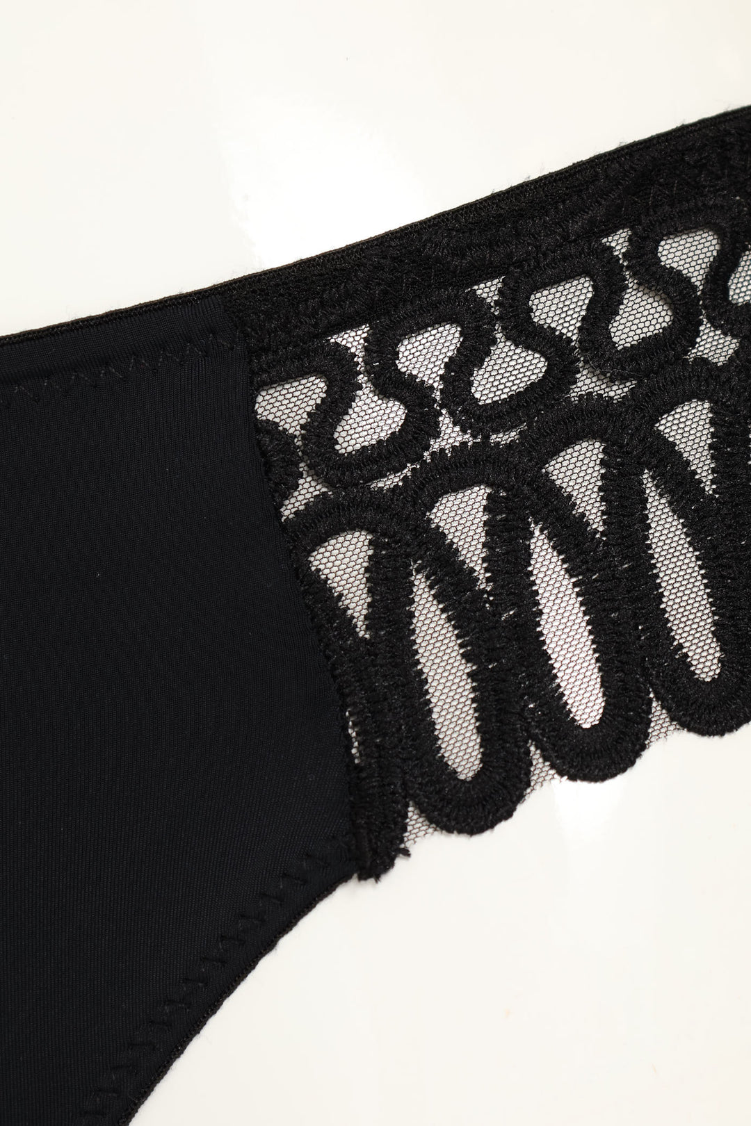 2 Pack Embroidered Mesh & Microfibre Thong - White/Black