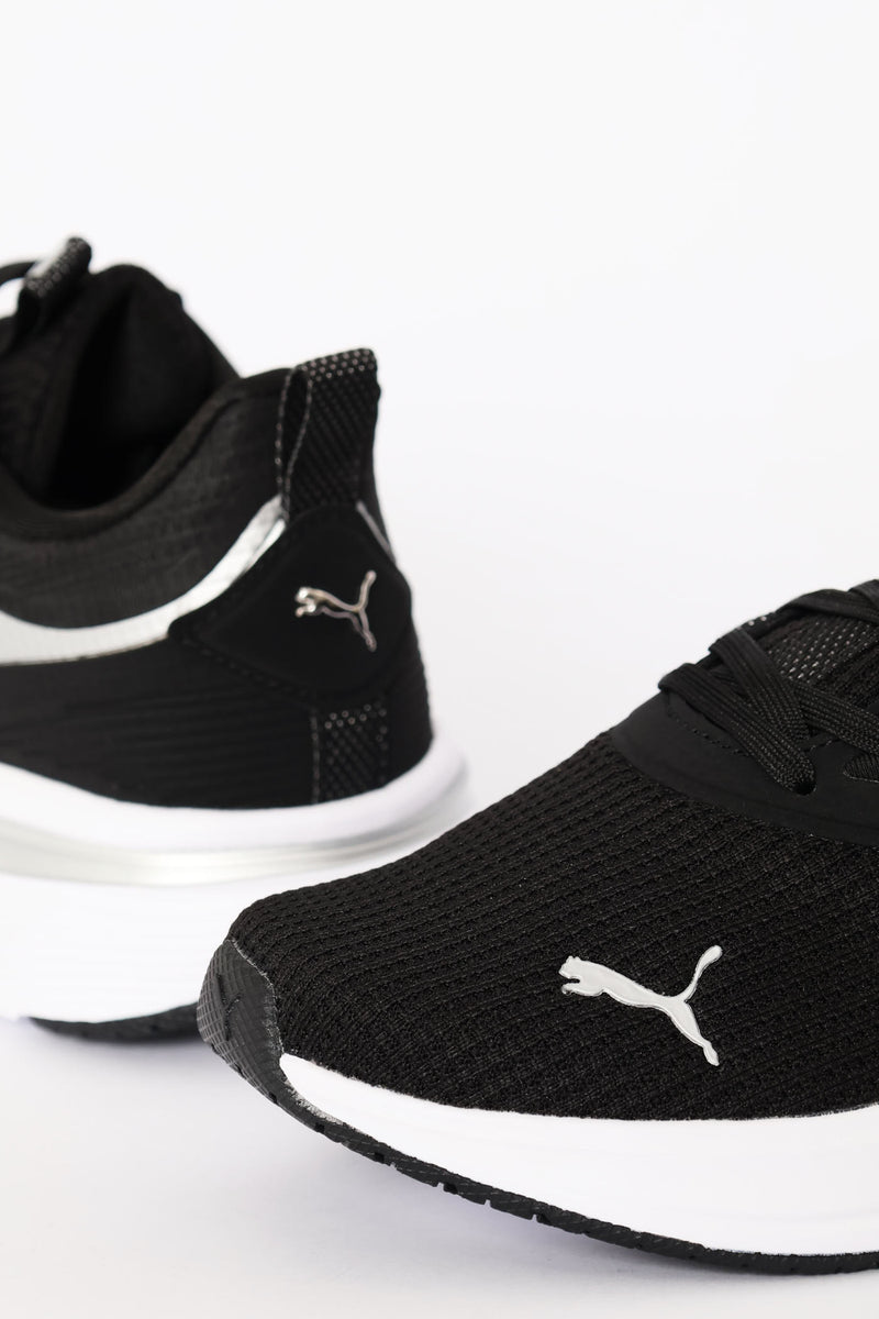 Softride Charm Sneaker - Black