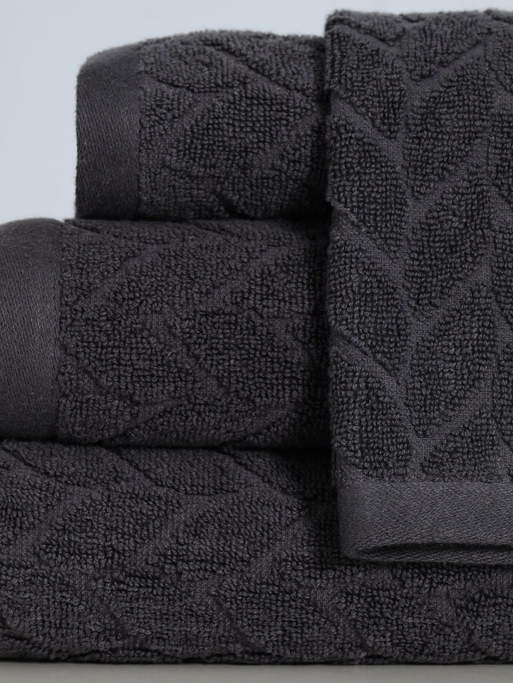 550GSM Embossed Bath Towels - Charcoal