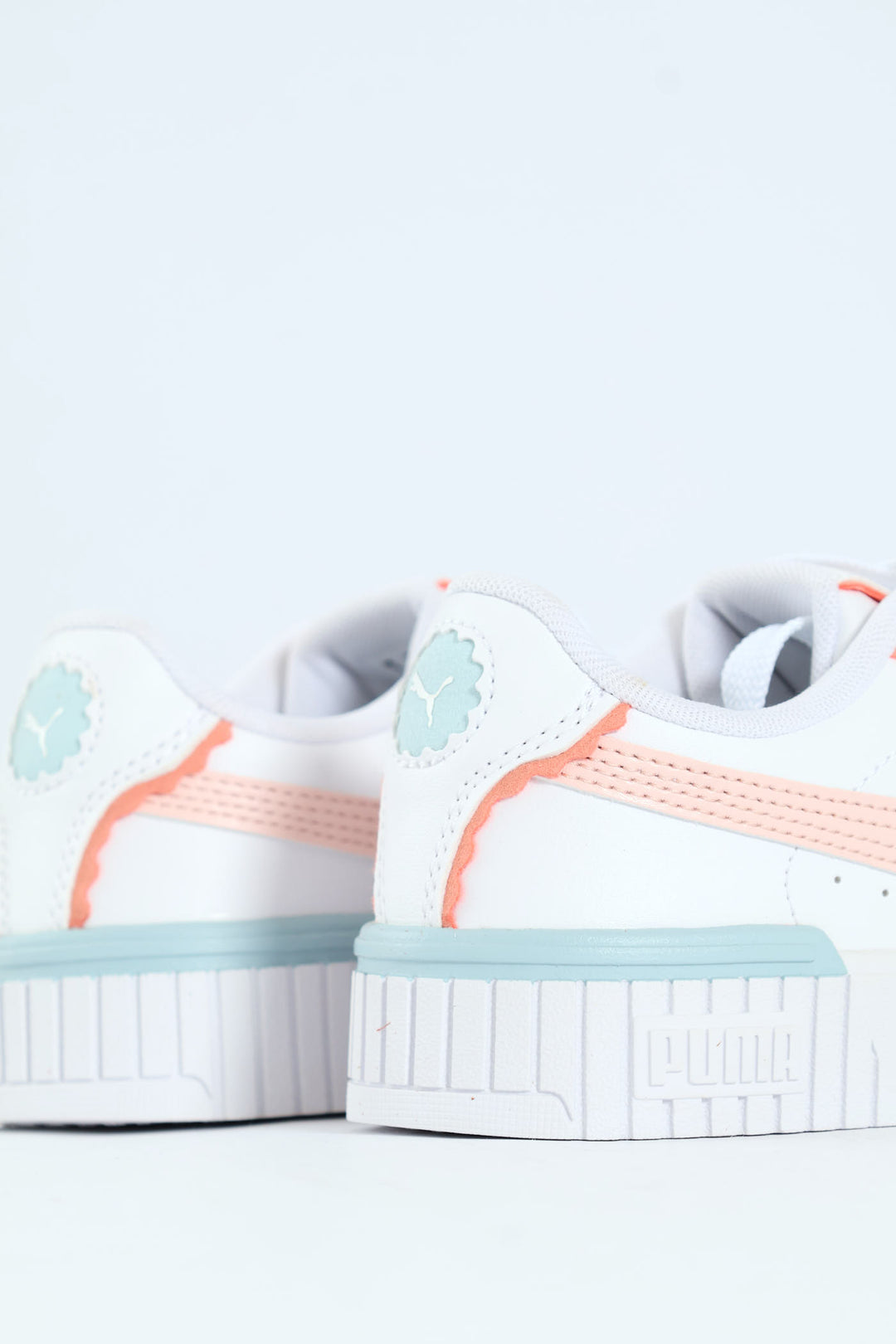 Girls Carina Off Side Sneaker - White