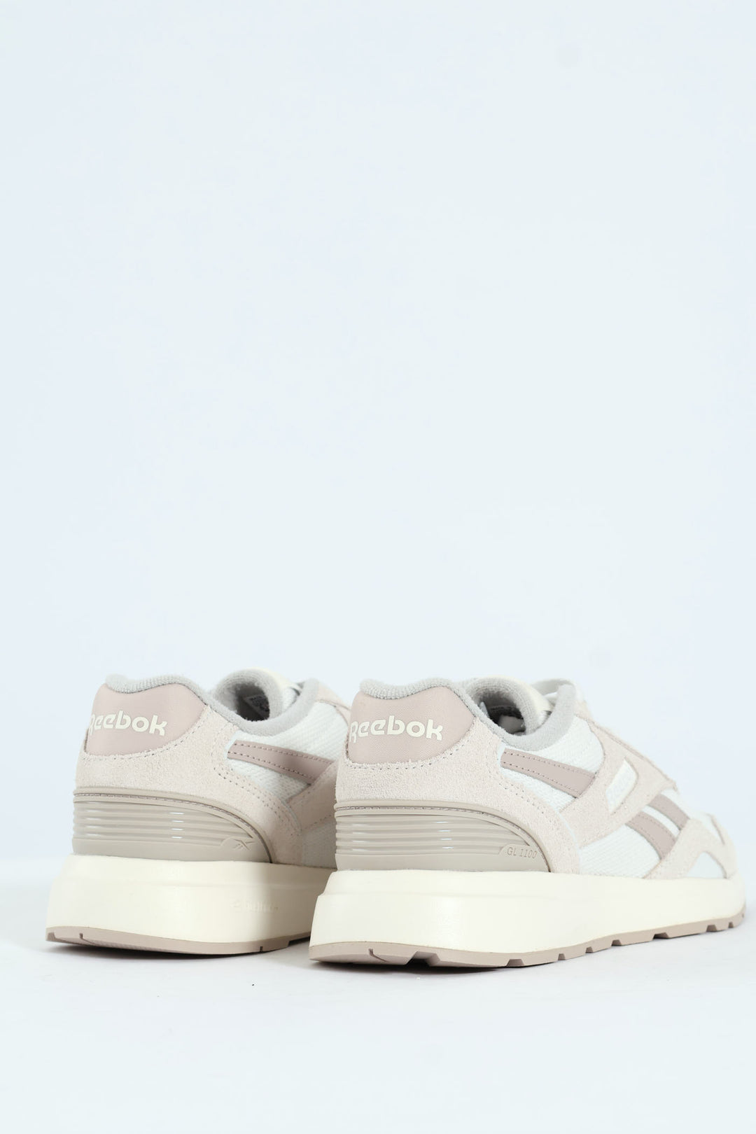 Gl1100 Sporty Lace Up Sneaker - Stone