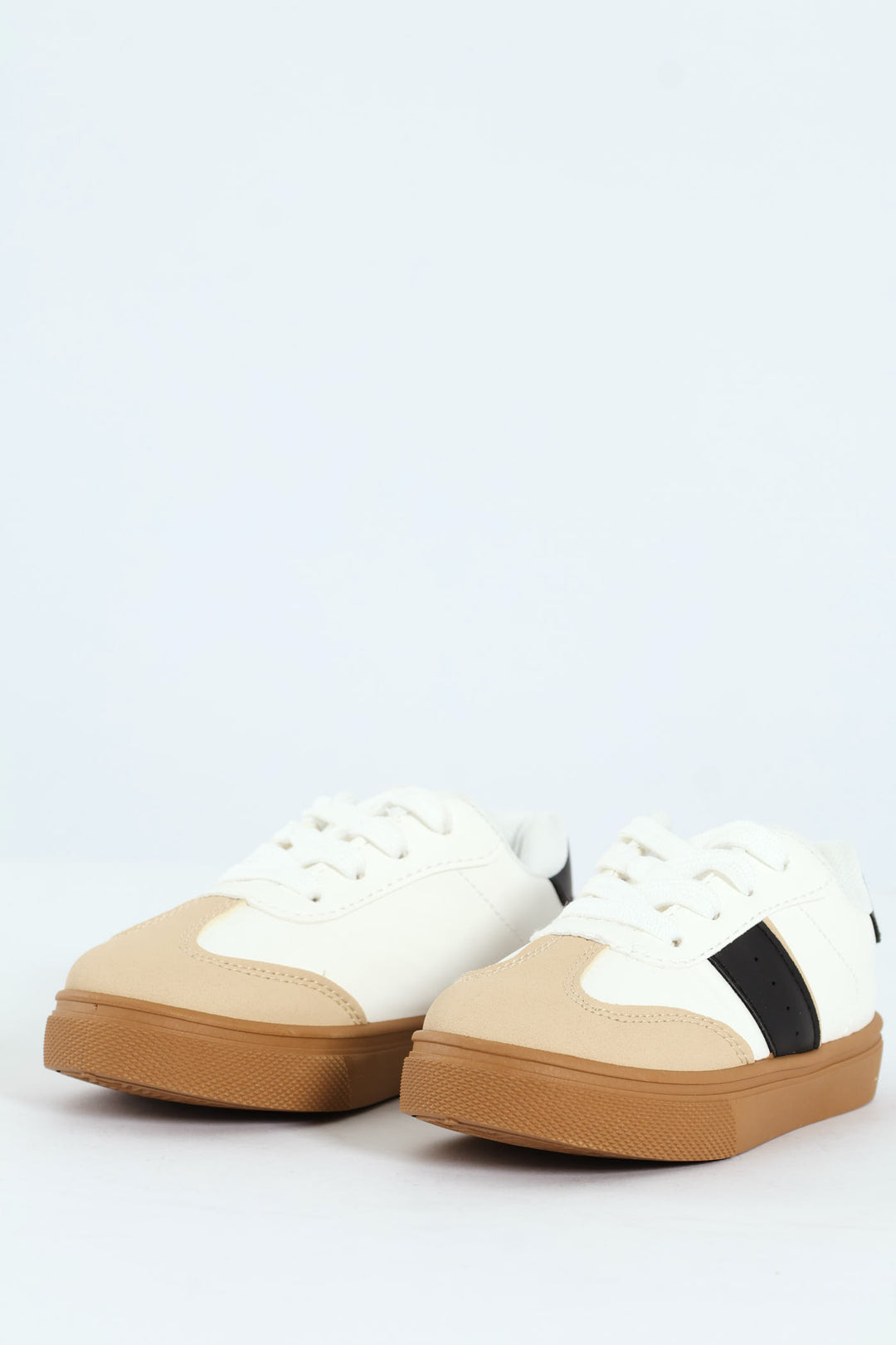 Pre-Girls Gumsole Sneaker - White/Black