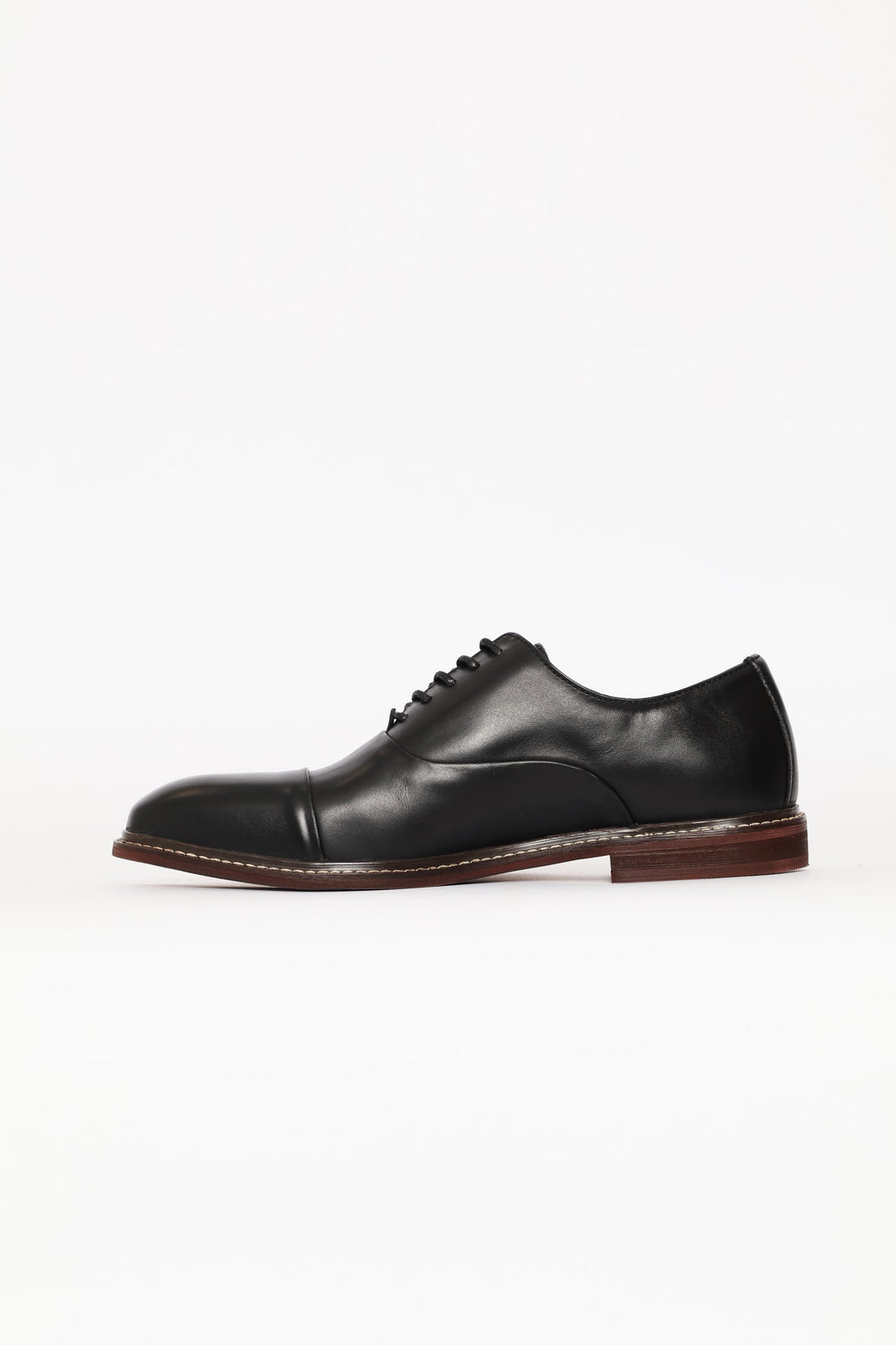 Leather Oxford Formal Shoe With Toe Cap - Black