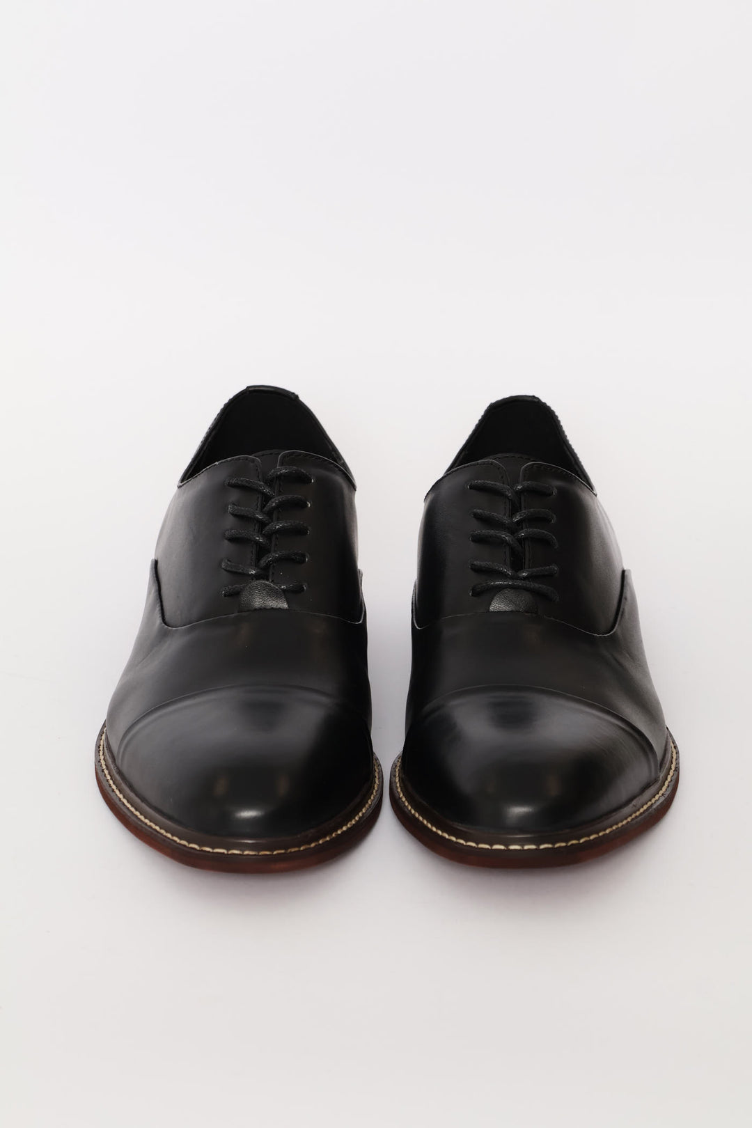 Leather Oxford Formal Shoe With Toe Cap - Black