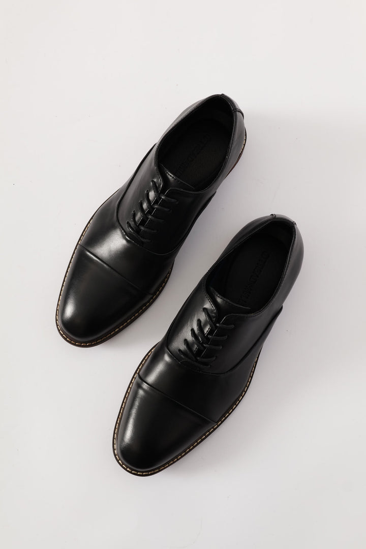 Leather Oxford Formal Shoe With Toe Cap - Black