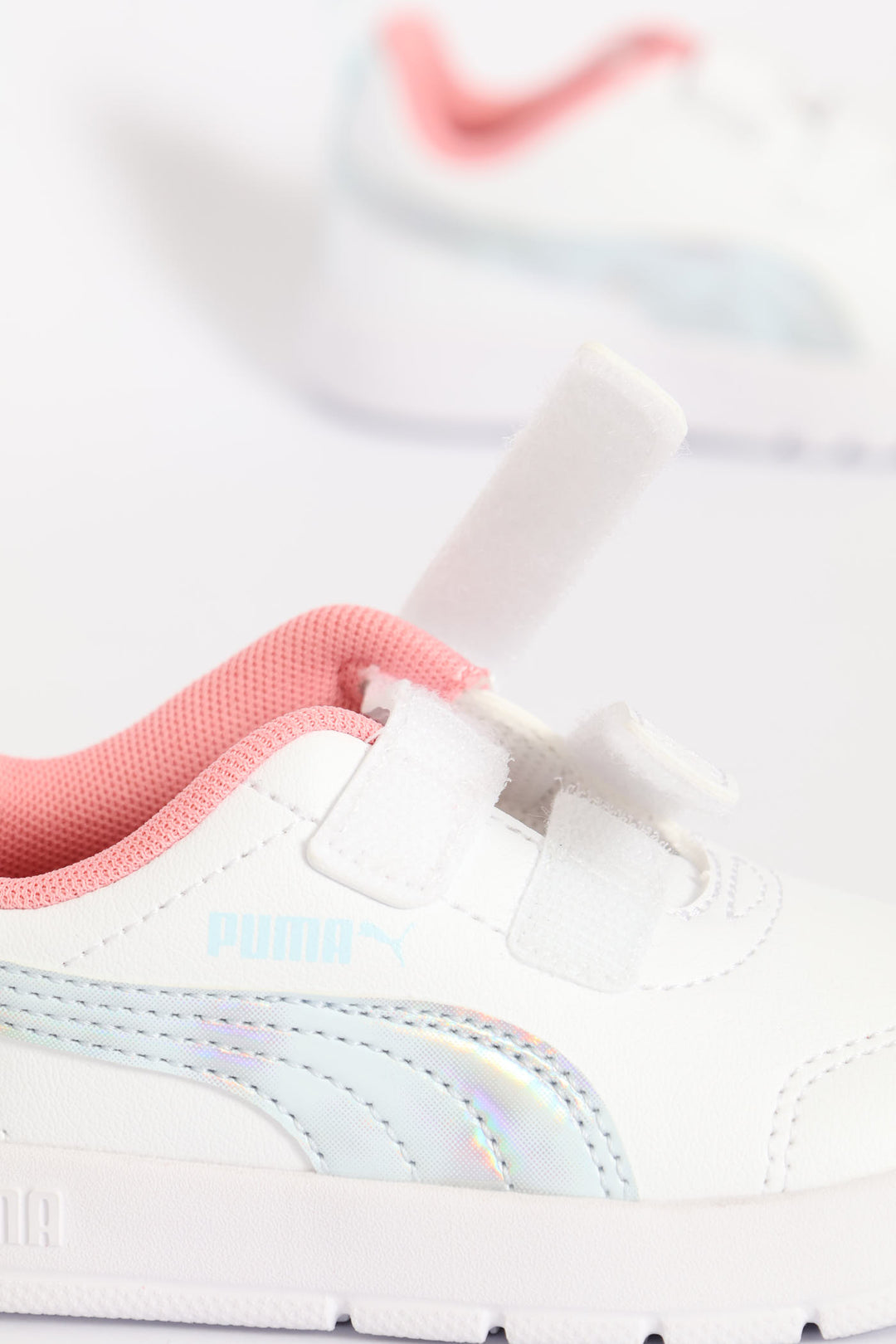 Pre-Girls Courtflex V3 Space Belle V Sneaker - White