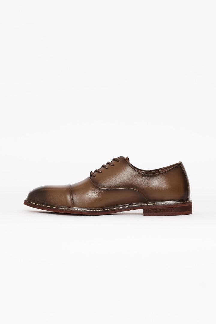 Leather Oxford Formal Shoe With Toe Cap - Chocolate