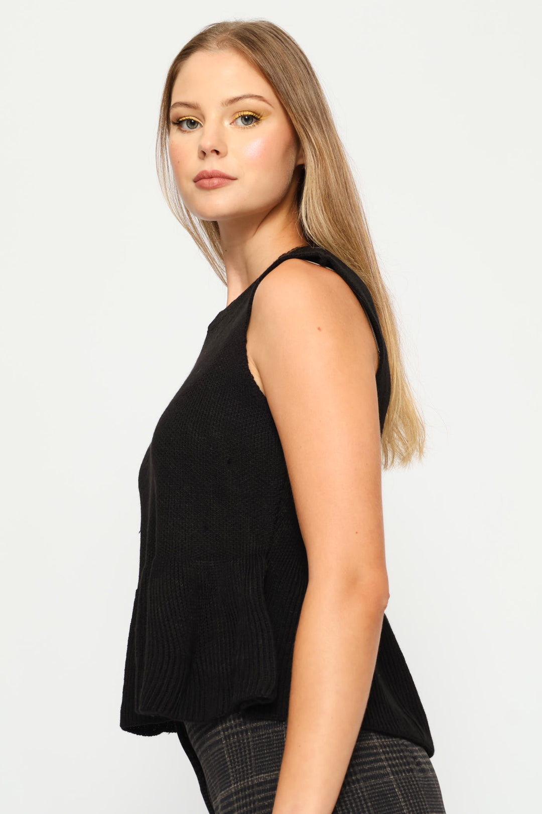 Peplum Knitted Vest - Black