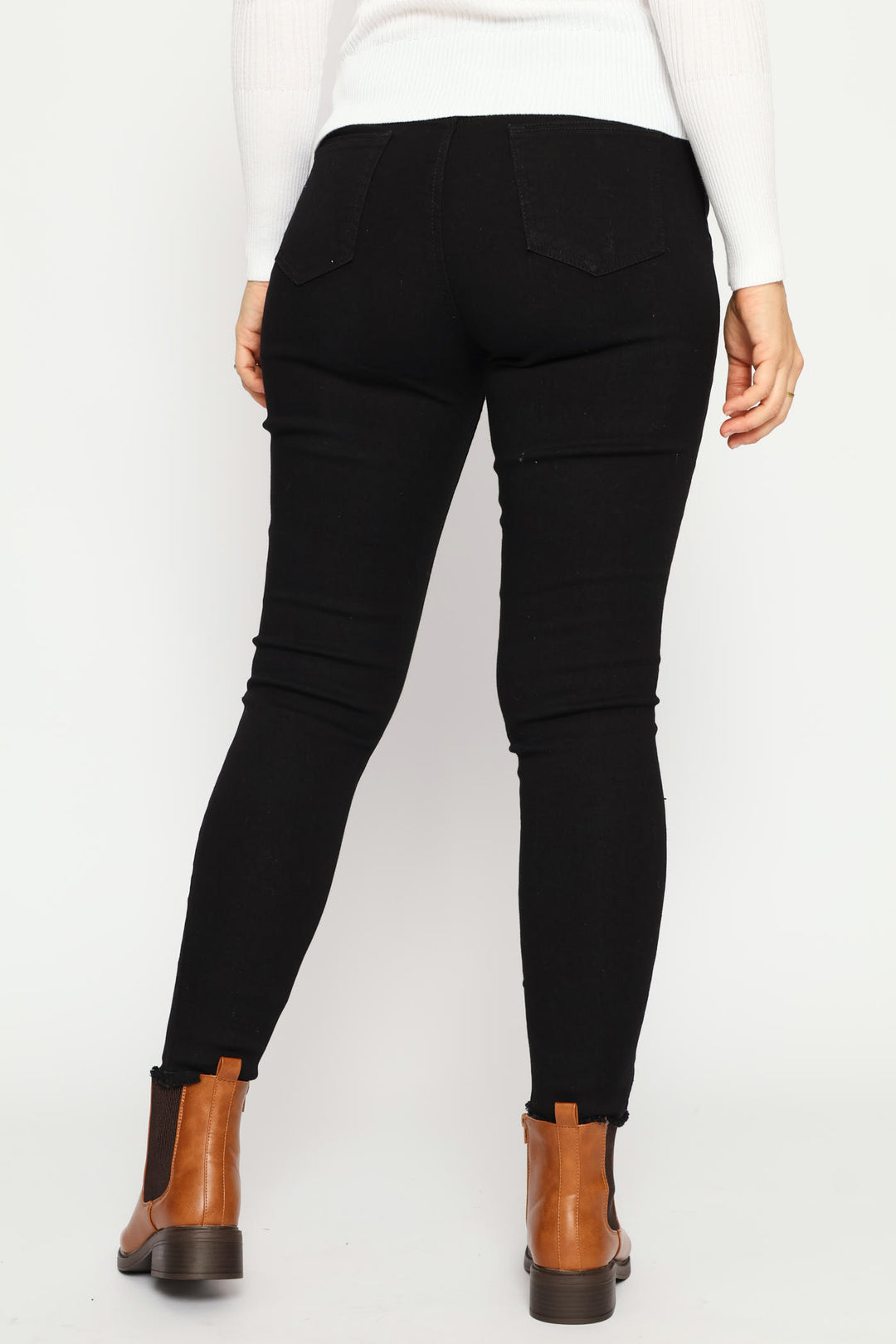 Abraised Knee Anklegrazer Skinny Jean - Black