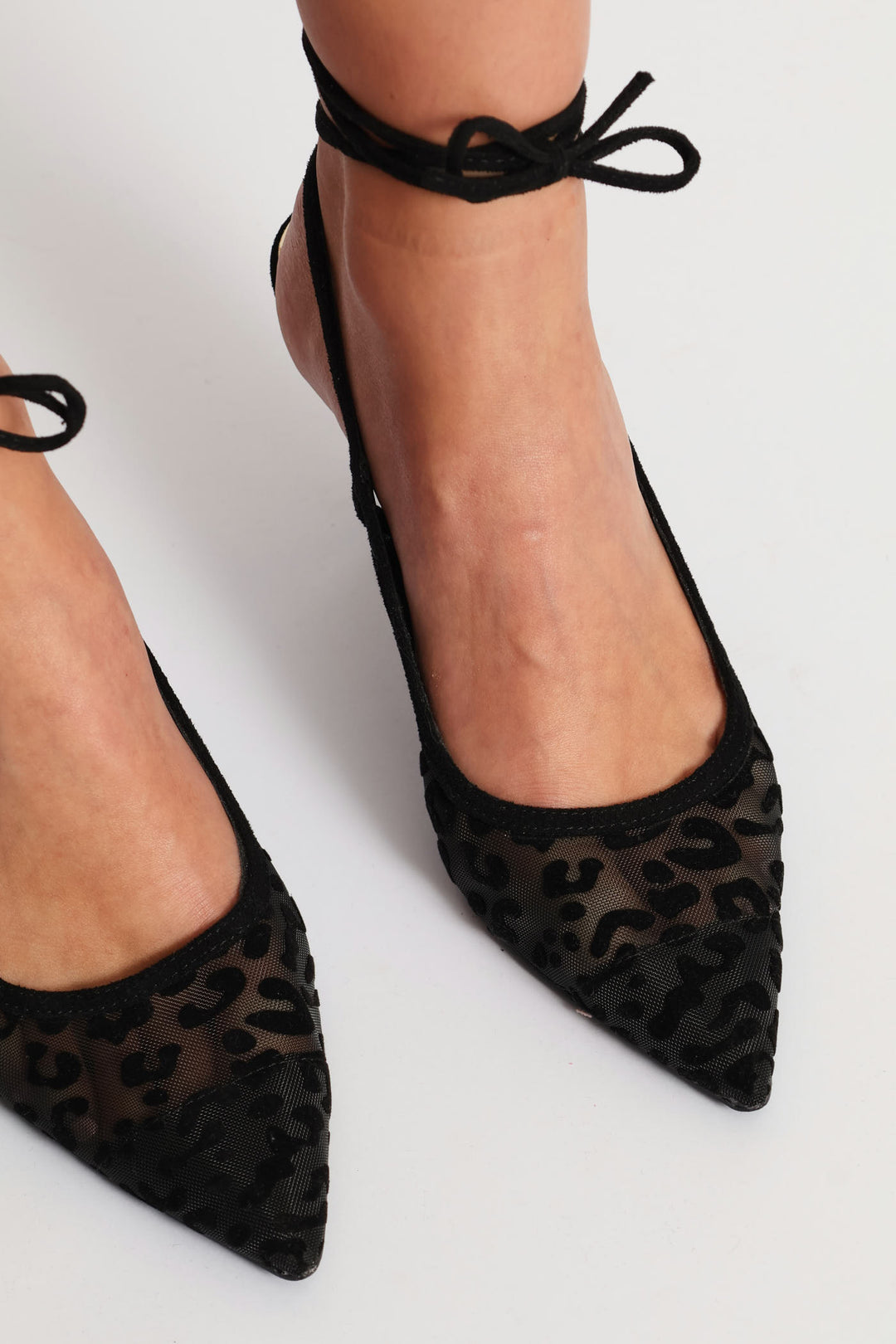 Embossed Mesh Slingback Heel - Black