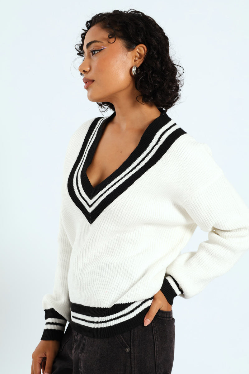 Oversized Tipped V-Neck Pullover - Cream