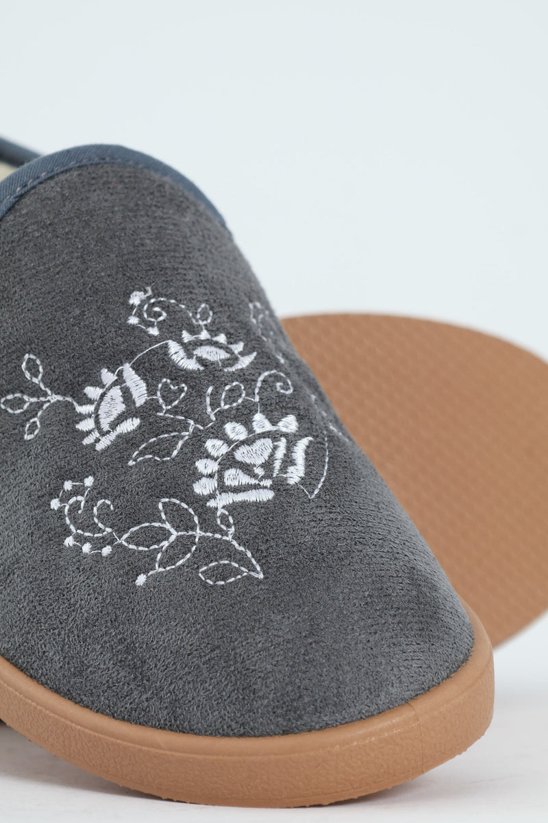 Fully Closed Embroidered Slipper - Dark Grey