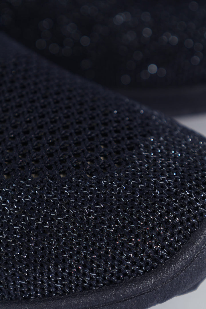 Nansen Bungee Cord Knit Slip On Sneaker - Navy