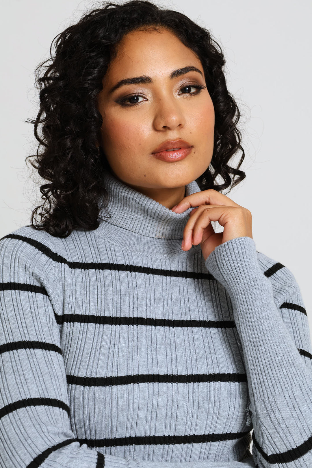 Ribbed Stripe Poloneck - Grey/Black