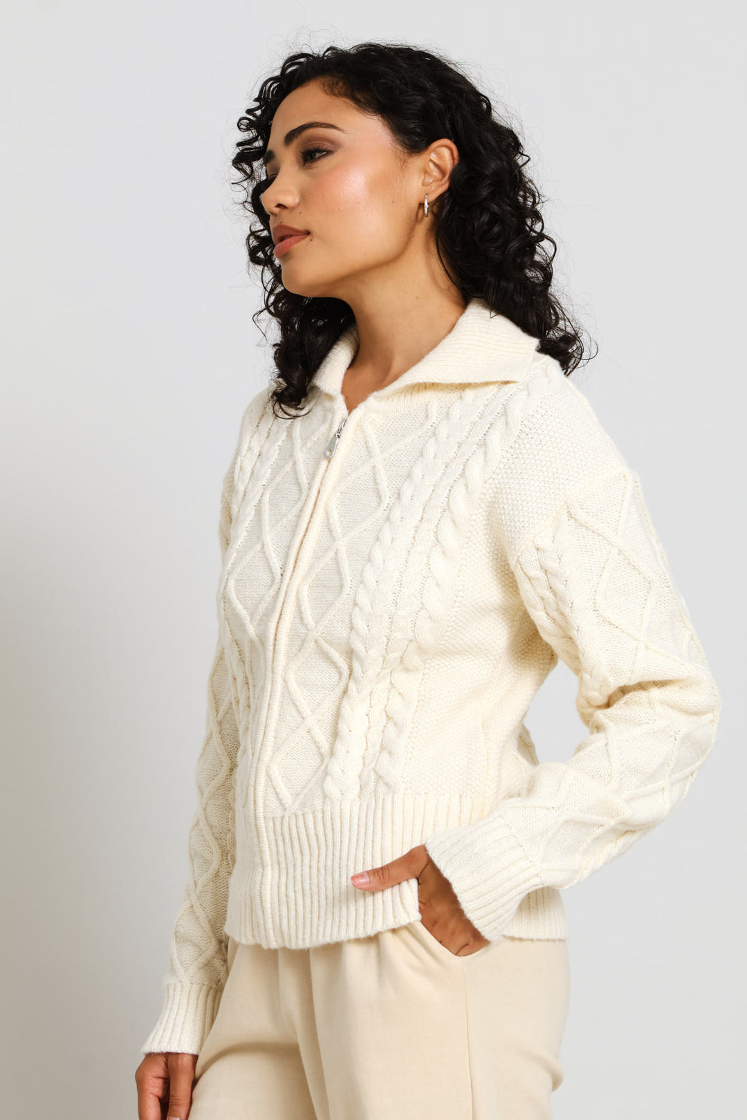 Multi Cable Zip Through Knitwear - Shell