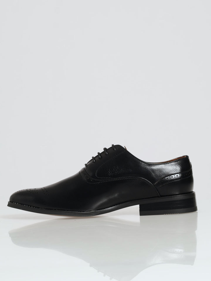 Toe Pin Punch Pattern Lace Up Oxford Shoe - Black