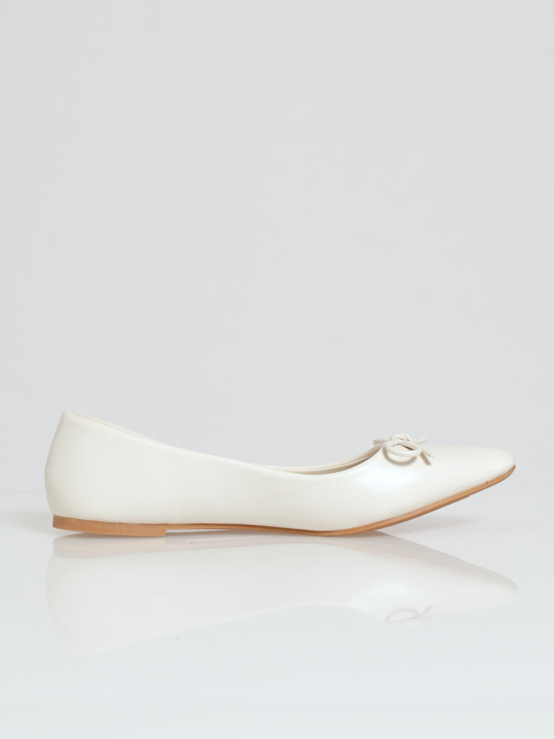 Pointed Bow Pumps - Off White