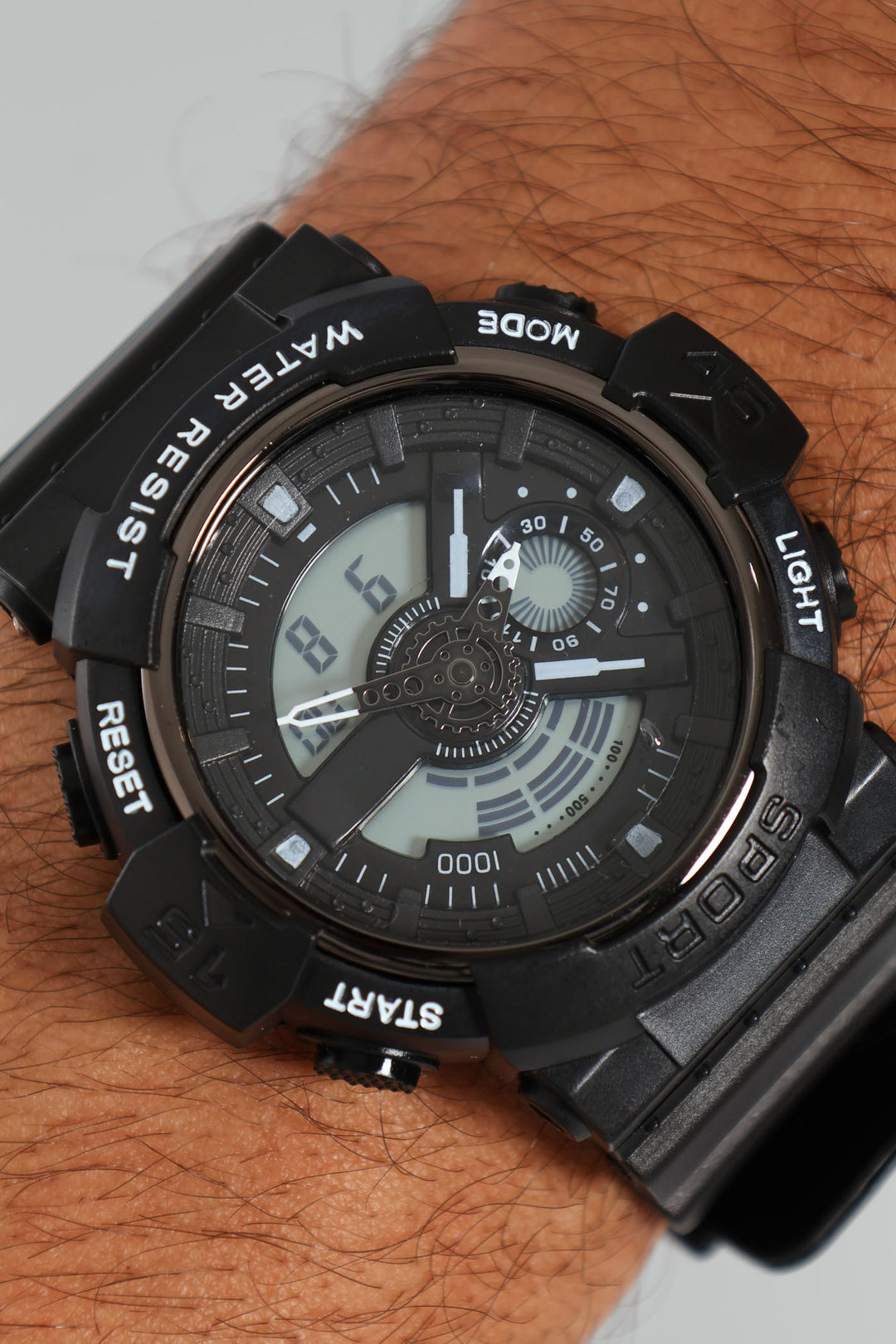 Circular Digital Watch - Black